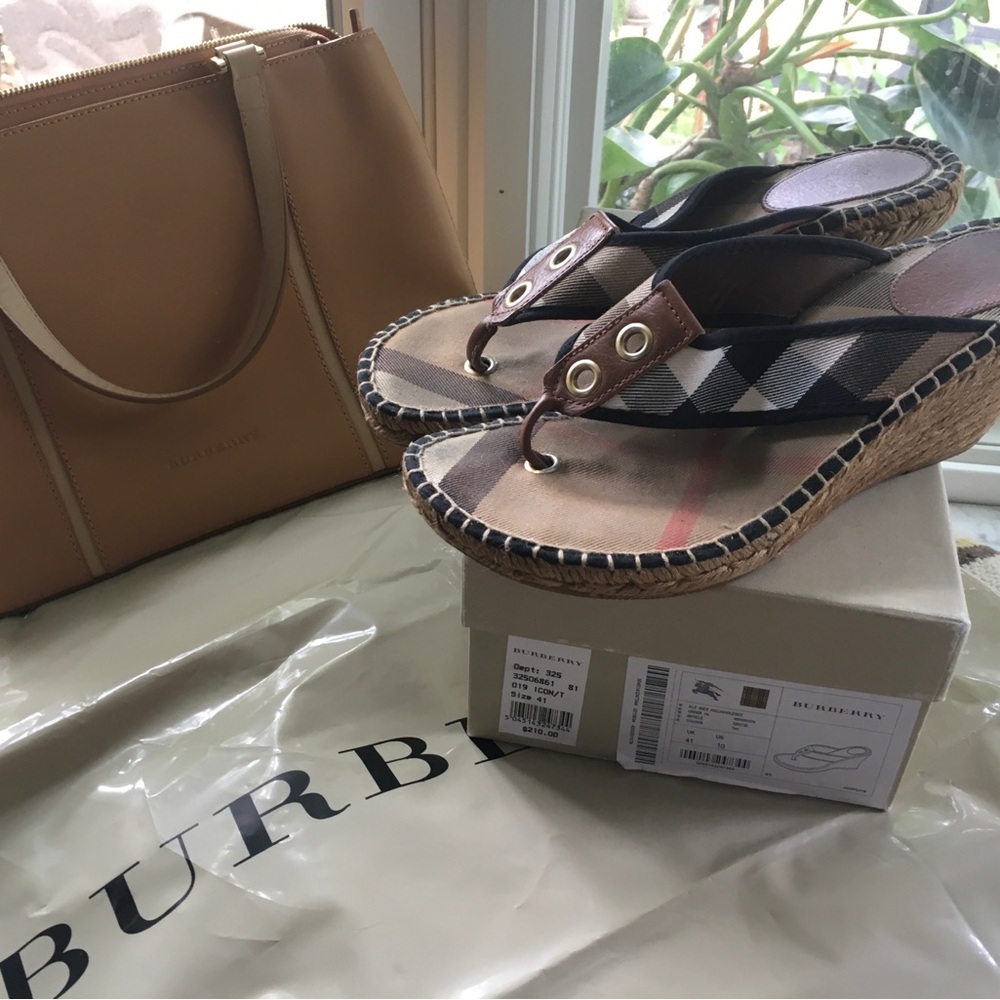 Burberry Tan Plaid Slip-On Sandals and Burberry purse - Picture 3 of 12